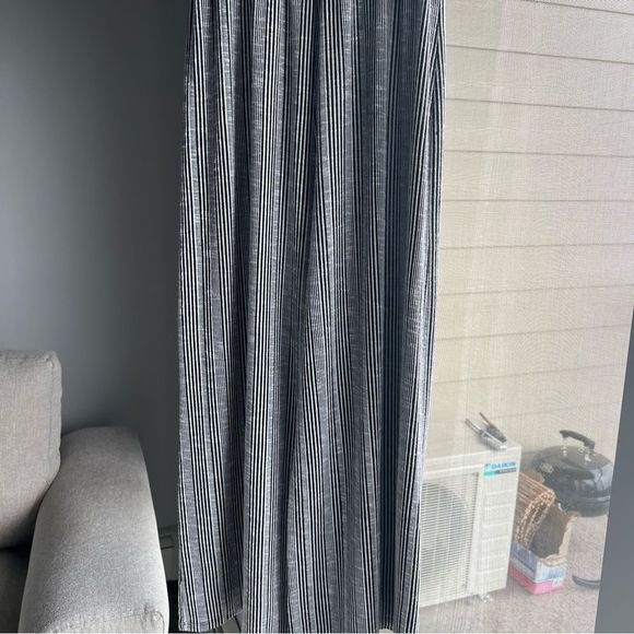 Caution to the wind flowy jumpsuit, small, striped, black and white , NWT - Picture 10 of 11